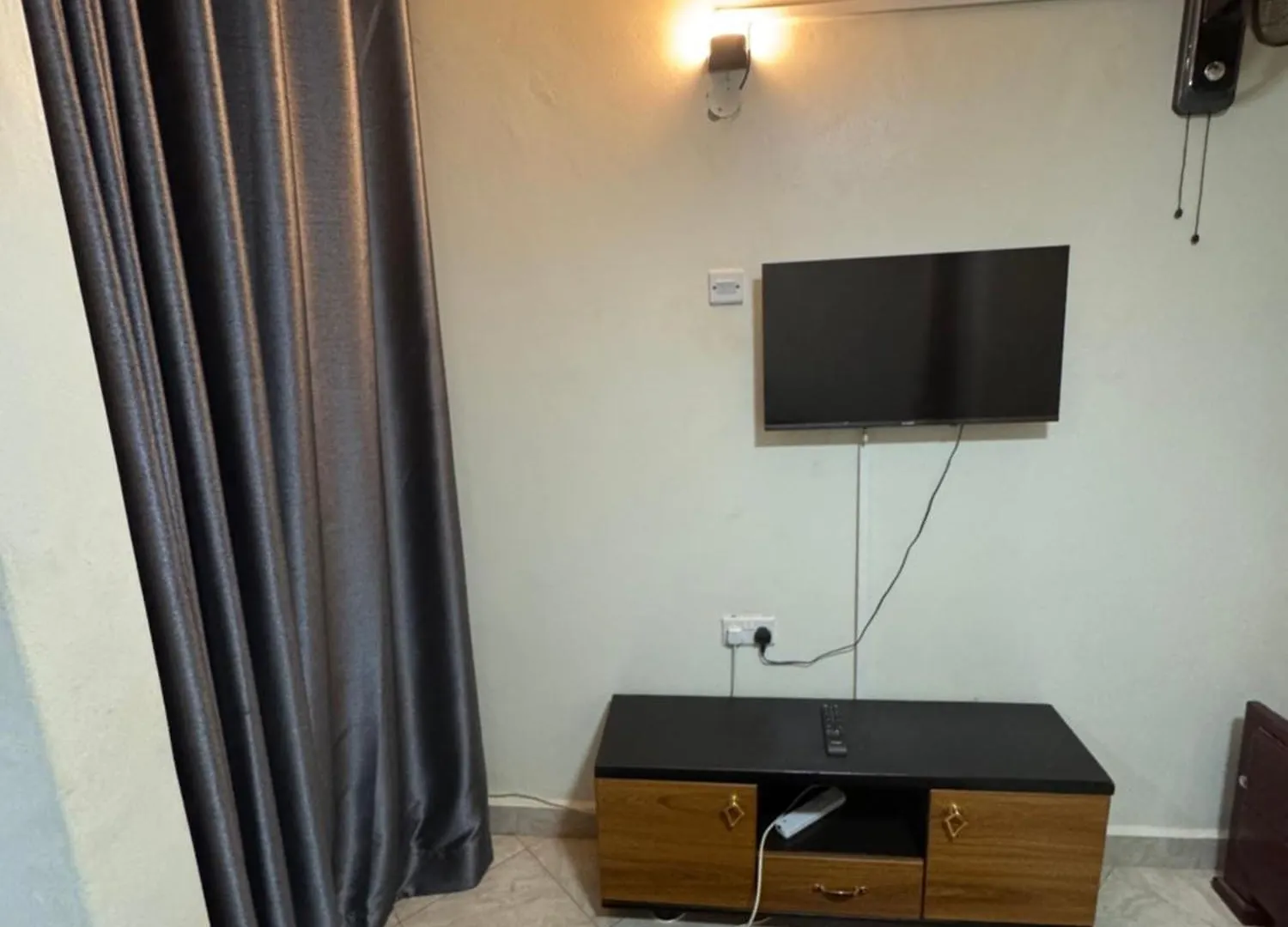Legacy Guest House Καμπάλα 0*,